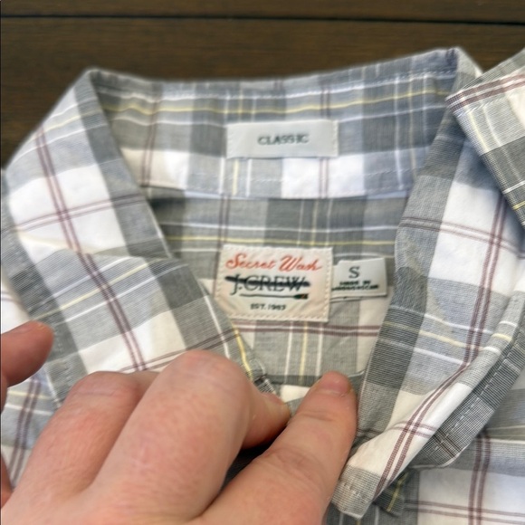 J. Crew Secret Wash cotton poplin shirt Size Small - Picture 8 of 14